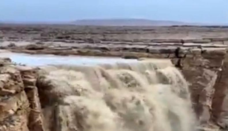   Cuaca Ekstrem Landa Arab Saudi, Hujan Deras Guyur Sejumlah Wilayah 24 Jam Terakhir