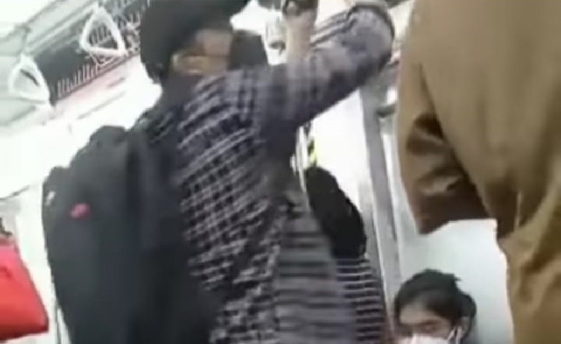 Viral Pencurian Laptop di KRL, KAI Commuter Cek CCTV Stasiun