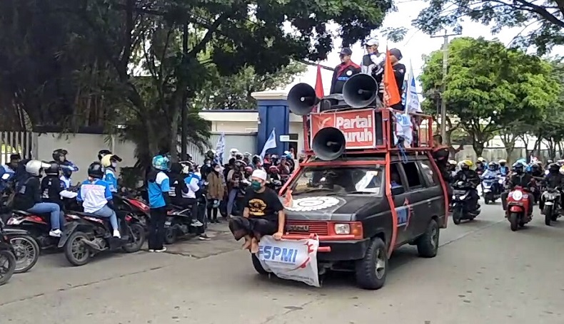 Malam Ini, Gubernur Jabar Bakal Teken Kenaikan UMK Sebesar 5 Persen