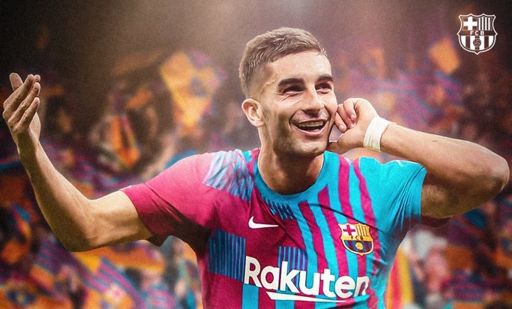 Ferran Torres Resmi Gabung Barcelona, Diikat Klausul Rp16 Triliun