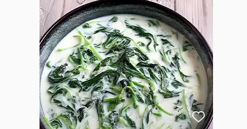 Gurihnya Creamy Spinach, Sup Sehat dan Lezat Dimasak Pakai Susu