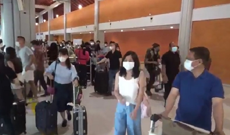 Bali Dipadati Wisatawan Lokal Hendak Rayakan Tahun Baru