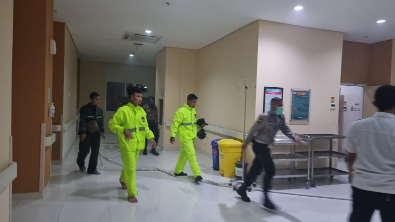 Kebakaran di RSUP Kariadi Semarang, Polisi Evakuasi 4 Pasien saat Api Sudah Membesar