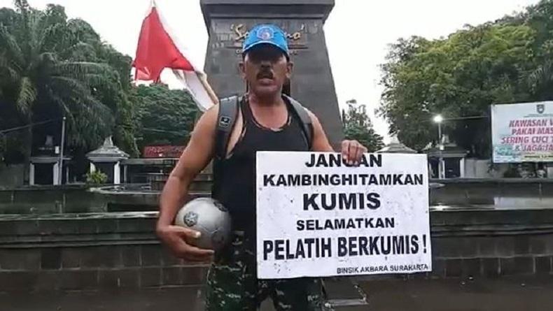 Respons Pejabat yang Larang Pelatih Berkumis, Begini Aksi Nyentrik Kopral Purnawirawan Bagyo 