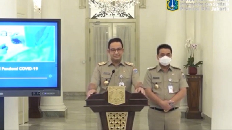 Anies Baswedan Buka Vaksinasi Covid-19 di Balai Kota