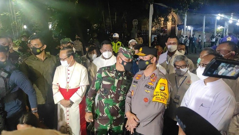 Pangdam Jaya dan Kapolda Metro Pantau Pengamanan Gereja Katedral