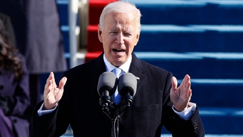 Joe Biden Larang Perjalanan dari India ke AS karena Wabah Covid