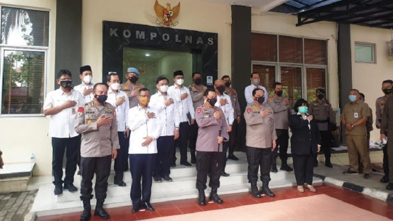 Pertemuan Mahfud MD dengan Listyo Sigit di Kompolnas Bahas UU ITE