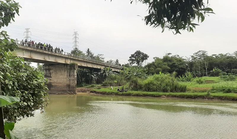 3 Oknum TNI Ini Buang Handi dan Salsabila dari Atas Jembatan Sungai Tajum Banyumas