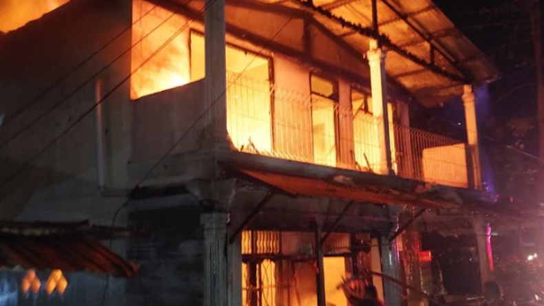 Kebakaran di Lhokseumawe, Rumah 2 Lantai Hangus Dilalap Api