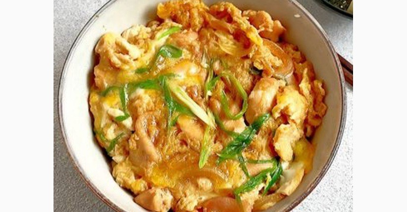 Cara Membuat Oyakodon, Nasi Gurih Khas Jepang Pakai Ayam dan Telur Dadar