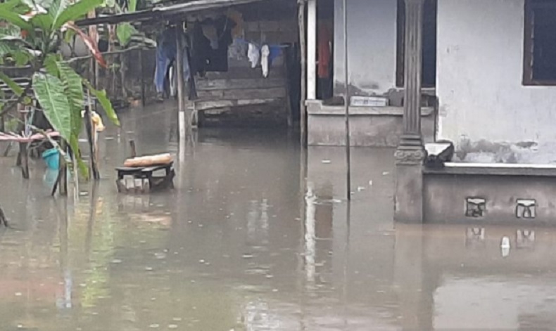 Puluhan Rumah di Sungailiat Bangka Terendam Banjir akibat Hujan dan Air Pasang