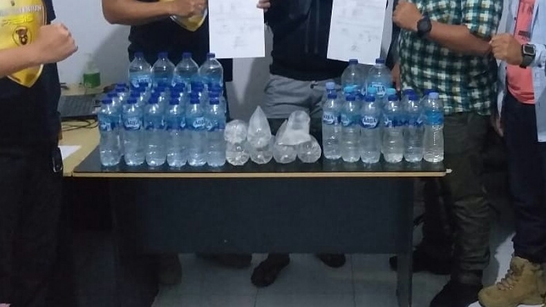 Puluhan Liter Miras Cap Tikus Disita Polisi di Girian Weru Bitung