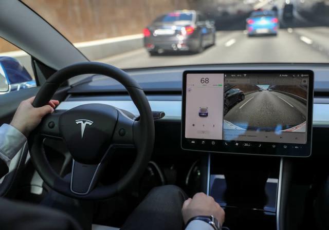 6 Fitur dan Teknologi  Wajib Ada Pada Mobil Zaman Sekarang