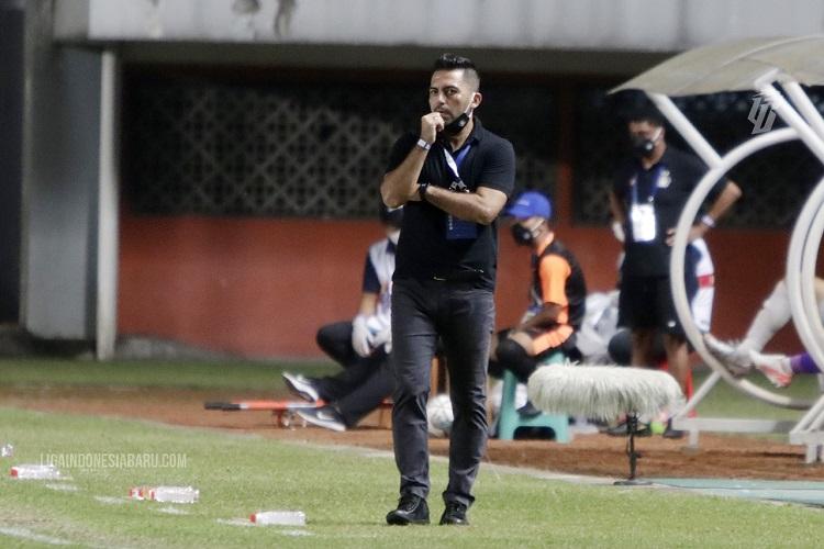 Arema FC Pecat Javier Roca!