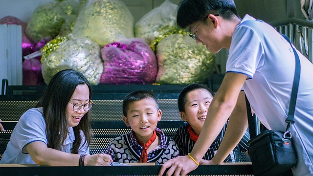 Perusahaan Bimbel PHK 60.000 Karyawan Gara-gara Tindakan Keras China