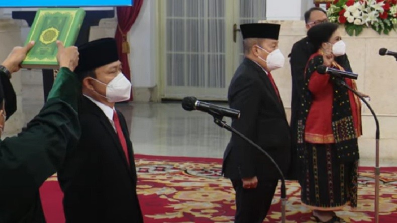Jokowi Lantik Perempuan Pertama asal Papua yang Menjadi Duta Besar