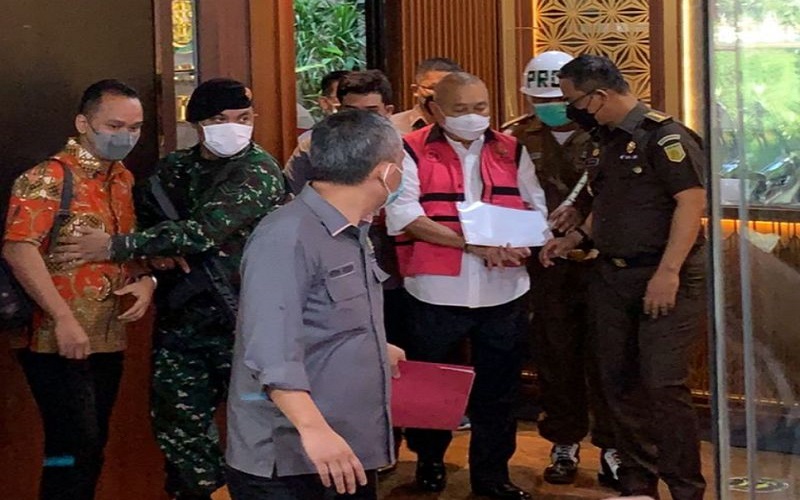 Alex Noerdin Diperiksa terkait Uang saat Anaknya kena OTT