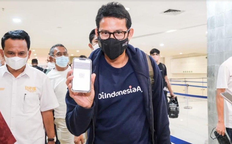 Kunjungi Gerai UMKM di Bandara Bali, Sandiaga Uno : Kita Jadi Rojali