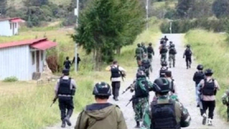 2 Anggota TNI Polri Gugur Diserang OTK di Distrik Ilu, Tertembak di Perut dan Tulang Belakang