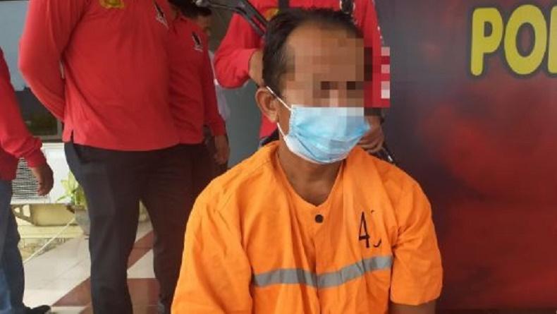 Tampang Guru Ngaji yang Cabuli 4 Anak, Hanya Bisa Tertunduk Lesu