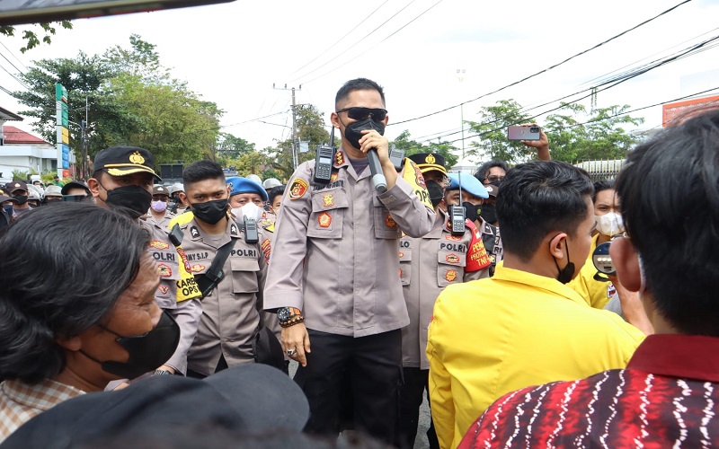 Kapolresta Banjarmasin Pertaruhkan Jabatan jika Polisi Pemerkosa Mahasiswi Tak Dipecat