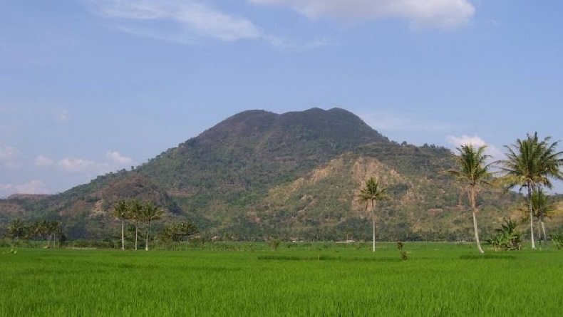 Nekat Kemah Sendirian, Warga Cibiuk Hilang di Gunung Haruman Garut