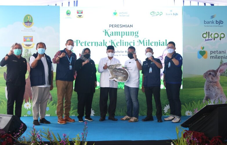 Kolaborasi dengan Pemprov Jabar, Bank BJB Resmikan Kampung Peternak Kelinci Milenial