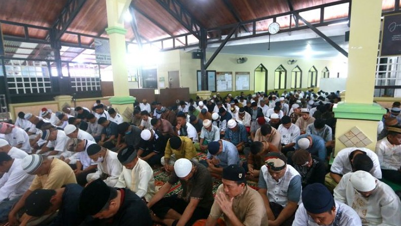 Lapas Gorontalo Gelar Zikir Akbar Bersama Warga Binaan Pemasyarakatan