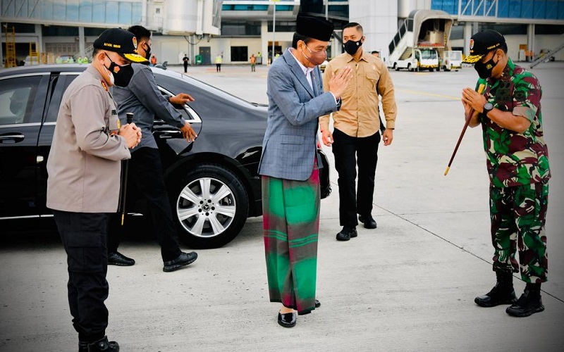 Jokowi Minta NU Tambah Masjid, Universitas hingga Rumah Sakit di Luar Negeri