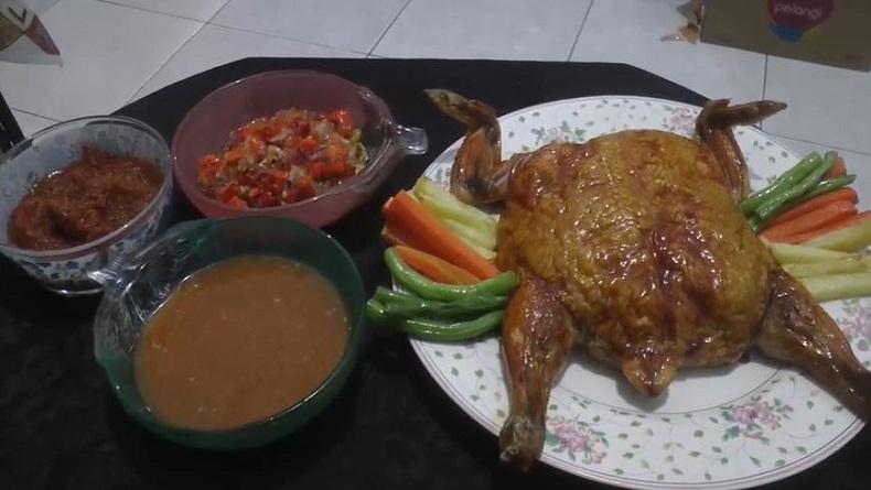 Lezatnya Kuliner Ayam Kodok, Pas Dinikmati Bersama Keluarga 
