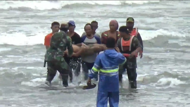 3 Remaja yang Hilang Terseret Ombak di Pantai Niyama Tulungagung Ditemukan Tewas