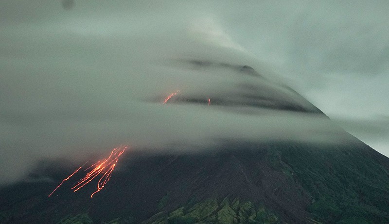  Dalam Sehari Gunung Merapi Alami 128 Kali Gempa Guguran