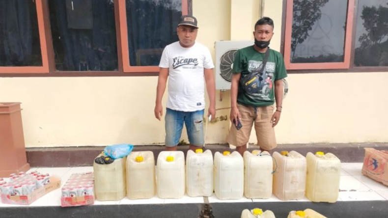 Ngeprank Polisi, Pria di Maluku Angkut Miras Pakai Mobil Dinas Palsu