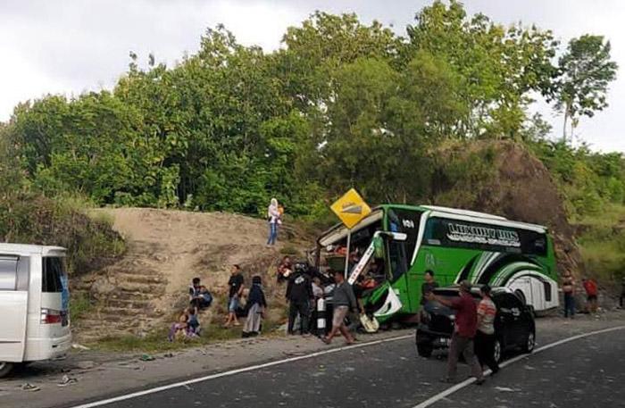  Kecelakaan Bus di Bukit Bego Bantul, Beberapa Penumpang Tewas