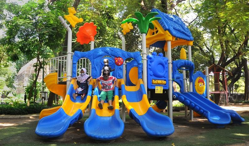 PPKM Level 2, Pemkot Surabaya Tutup Semua Taman di Kota Pahlawan 