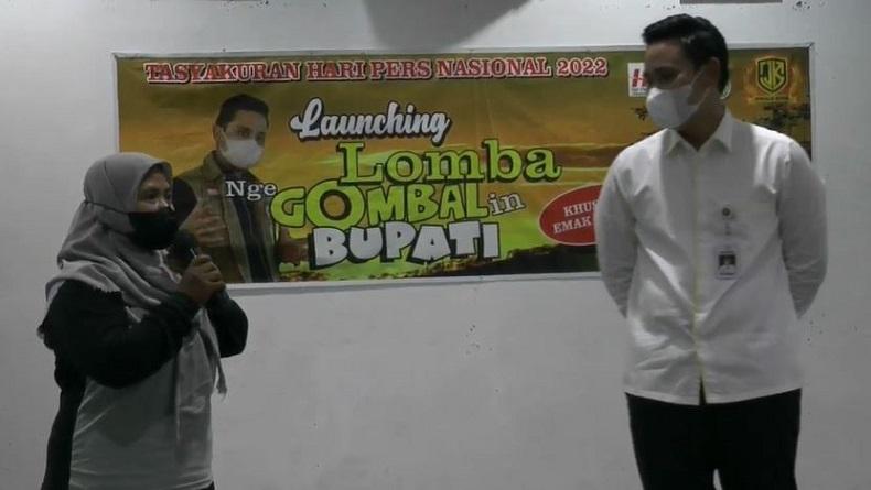 Aksi Gombal Emak-Emak saat Hari Pers Nasional Bikin Bupati Kendal Tersipu 