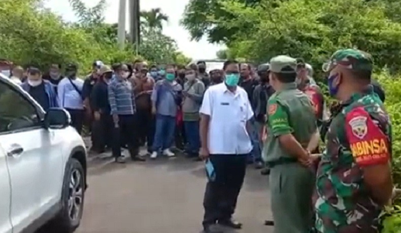 Diadang Warga, Juru Sita PN Denpasar Batal Eksekusi Lahan Sengketa di Ungasan