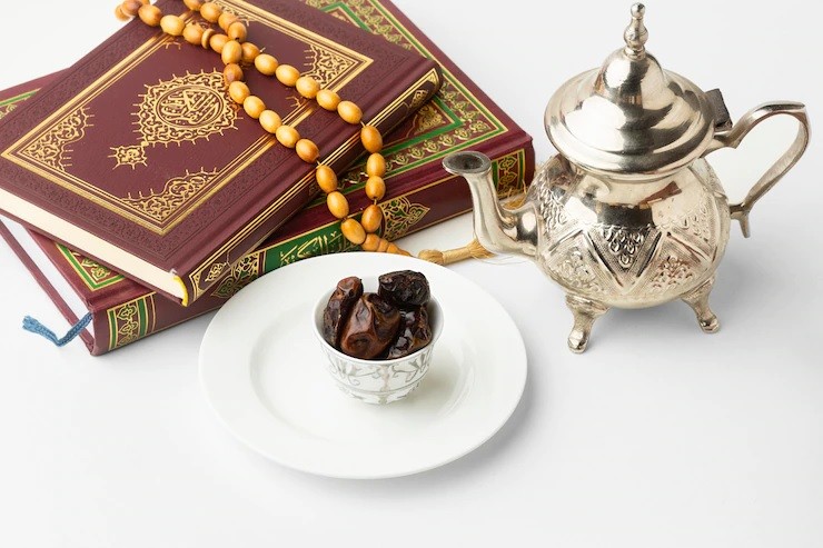 Hadits: Pengertian, Fungsi, Macam-Macam & Kedudukan dalam Islam