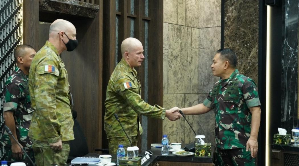 TNI AD dan Angkatan Darat Australia Tingkatkan Kerja Sama Latihan