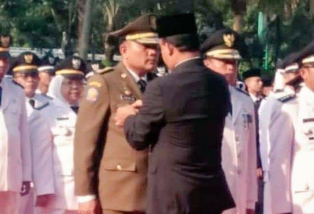 Anak Pedagang Kaki Lima Ini Kini jadi Kepala Satpol PP