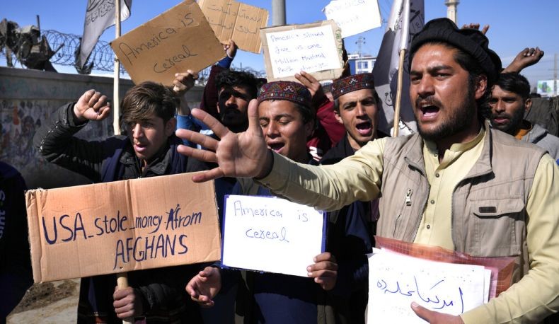 Dana Cadangan Afghanistan Rp50 Triliun Diambil untuk Kompensasi Korban 9/11, Demonstran: AS Pencuri!