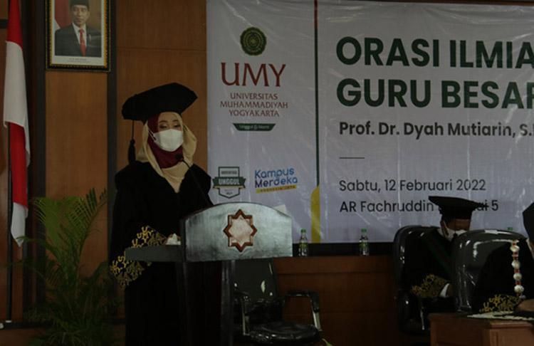 Prof Dyah Mutiarin Dikukuhkan Jadi Guru Besar Ilmu Pemerintahan UMY