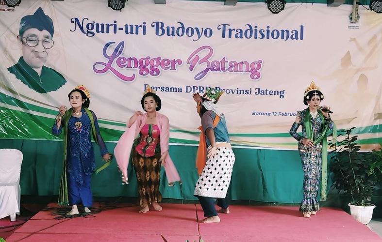 Seniman Batang Didorong Bangkitkan Tari Lengger Bersaing dengan Kesenian Modern