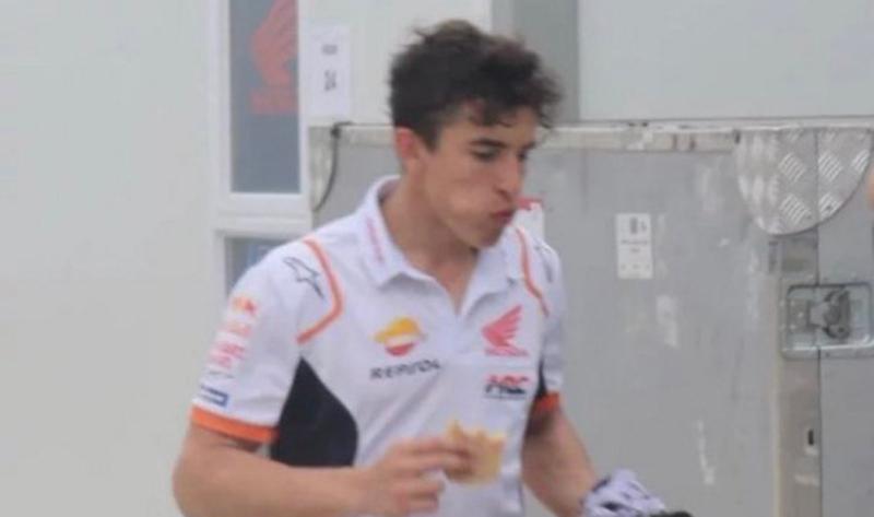 Pembalap MotoGP Bisa Cicipi Pepes Nyale, Kepala Dispar: Marc Marquez Kudu Mencobanya