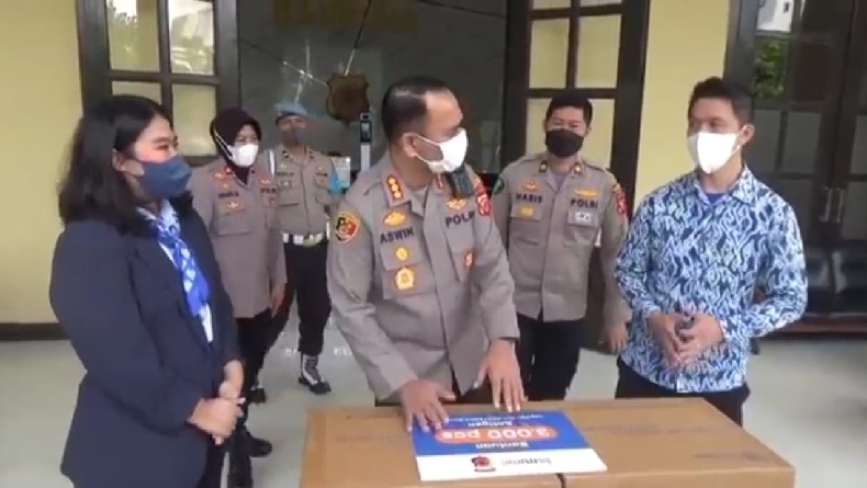 Terima Bantuan 3.000 Alat Tes Swab, Polrestabes Bandung Siap Beri Layanan Prima