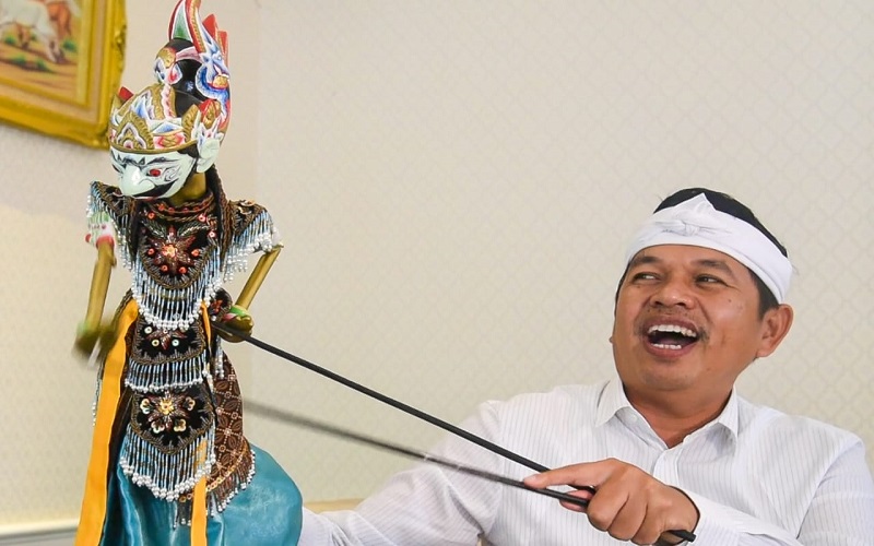 Jangan Menghujat, Dedi Mulyadi: Bela Wayang dengan Cara Menontonnya