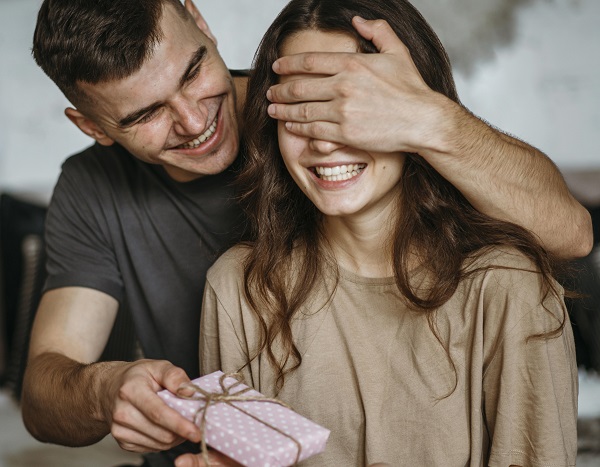 Mengenal White Day, Tradisi Hari Kasih Sayang yang Unik di Jepang