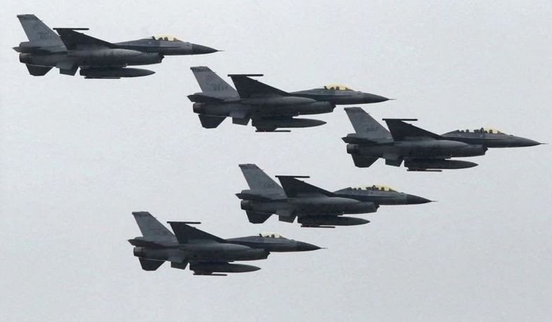Makin Nekat, 18 Pesawat Tempur China Masuki Wilayah Udara Taiwan