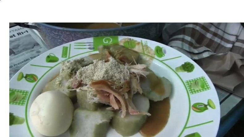 Lontong Cap Go Meh, Kuliner Khas saat Perayaan Imlek 